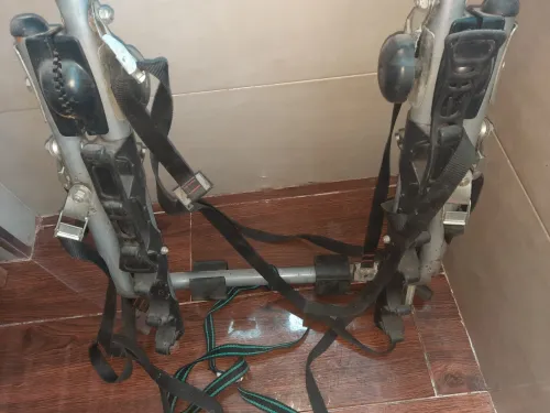 PORTE VELOS POUR VOITURE