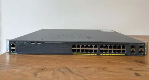 Switch Cisco Catalyst 2960-X Manageable, 24 Ports Giga, PoE, 4 Ports SFP