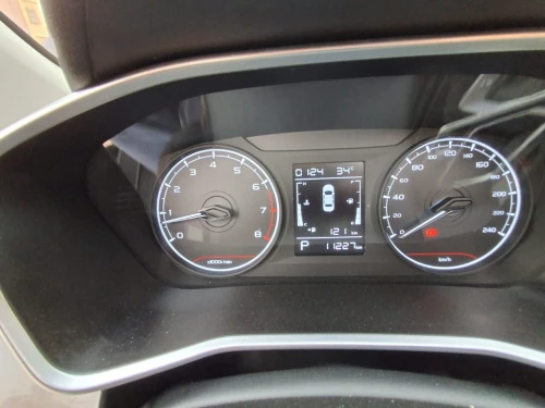 Geely Coolray 2025 
