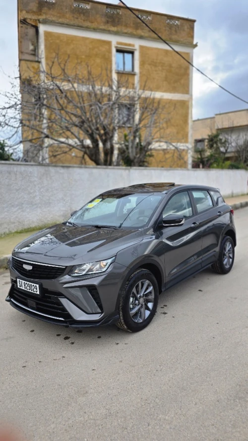 Geely Coolray 2025 