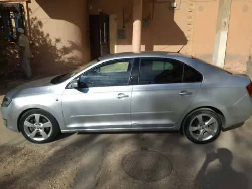 Skoda Rapid 2015 Ambition
