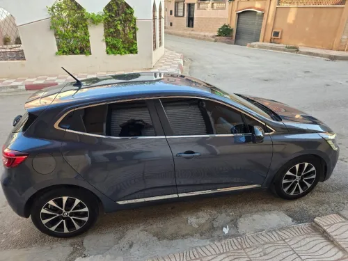 Renault clio 5 intense 2022 intense gpl
