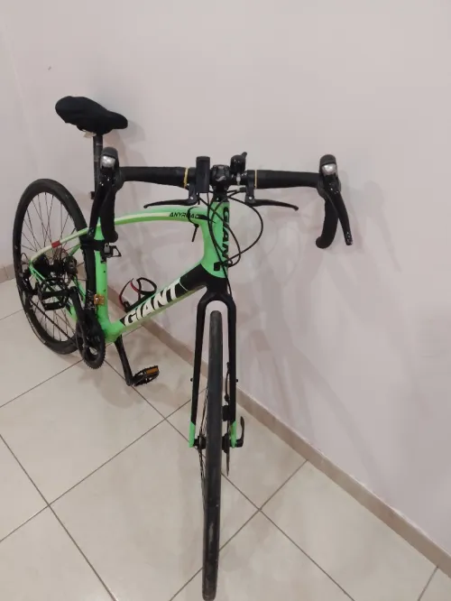 Velo graval giant carbon