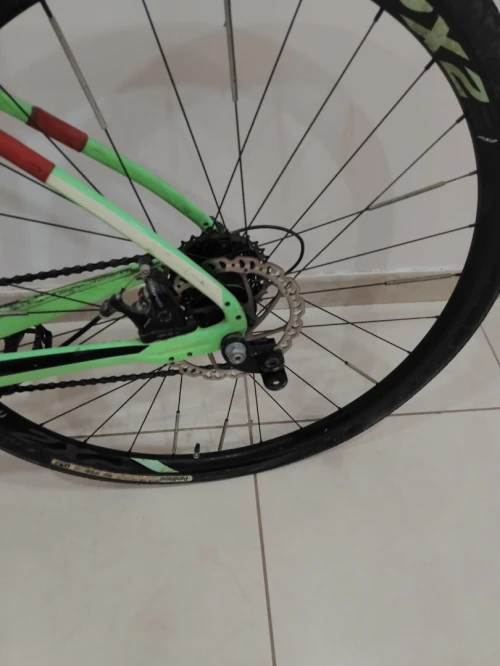Velo graval giant carbon