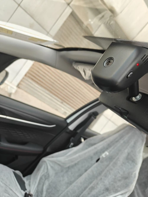 Livan X3 Pro  2026 Automatique (Avec toi ouvrant )