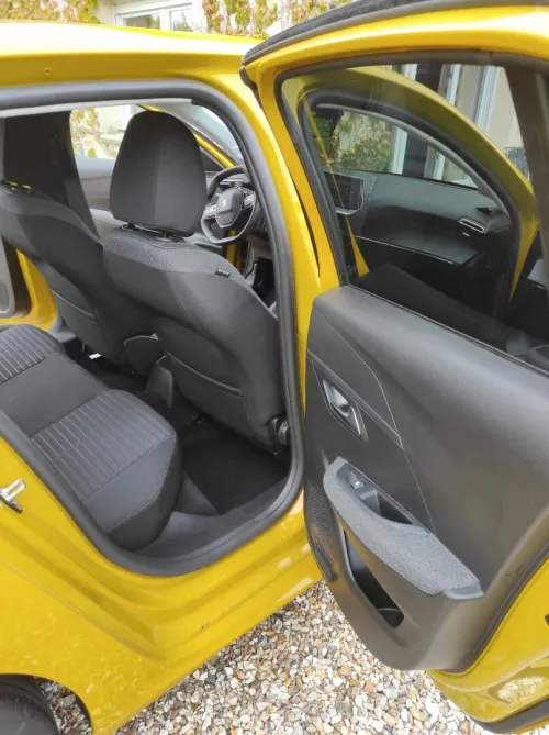Peugeot 208 2023 E-Style