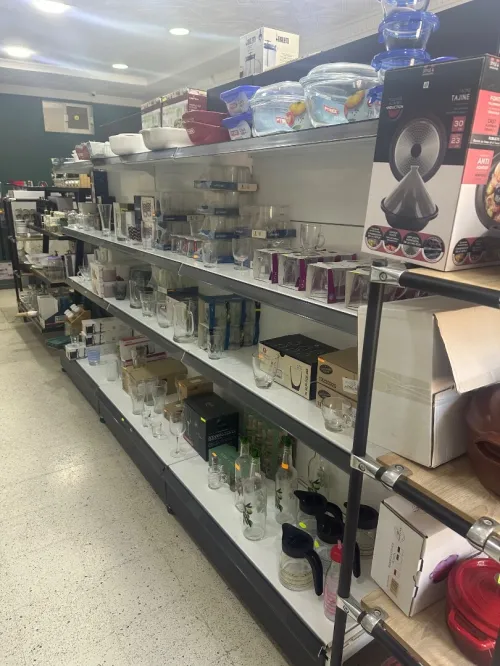 تفريغ المحل // Vente magasin complet avec étagère 