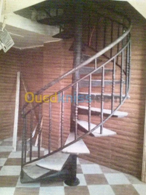 Pose d'escalier et rampe sur mesure