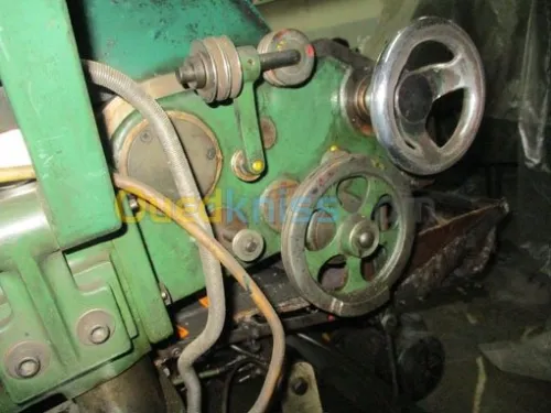 machine étiquettes autocollant 