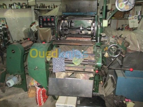 machine étiquettes autocollant 