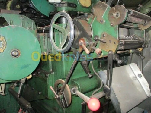 machine étiquettes autocollant 