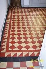 Ponçage carrelage / rénovation sol