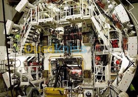  maintenance et installation industrielle(électrique et mécanique).