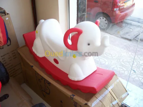 AMENAGEMENT DES CRECHES