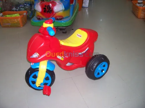 AMENAGEMENT DES CRECHES