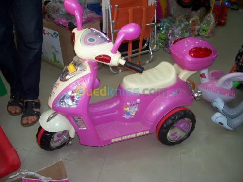 AMENAGEMENT DES CRECHES