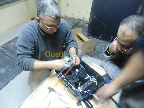 INSTALLATION DE LIAISON FIBRE OPTIQUE