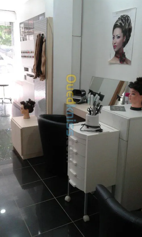 Beauté des mains jusqu'au Pieds