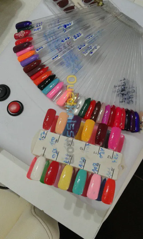 Beauté des mains jusqu'au Pieds