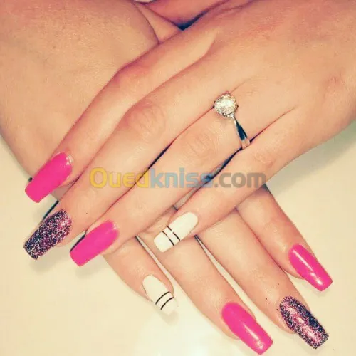 Beauté des mains jusqu'au Pieds