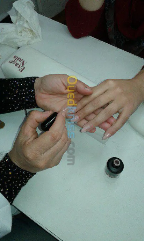 Beauté des mains jusqu'au Pieds