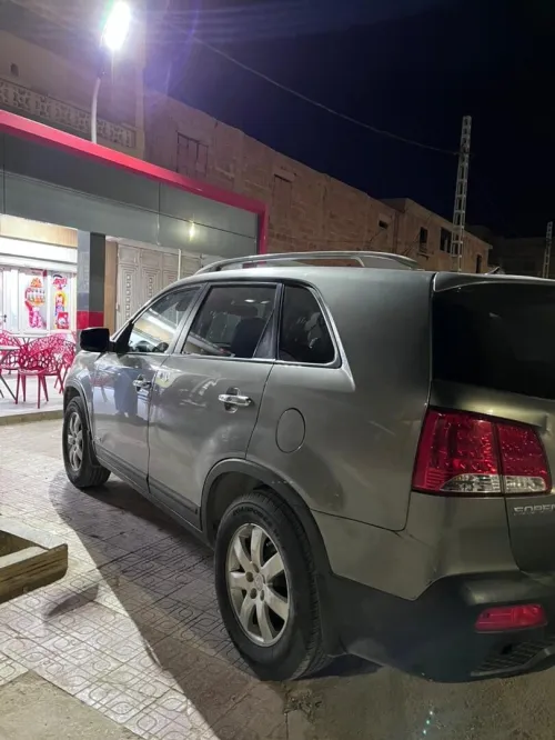 Kia sorento 2013 3 box