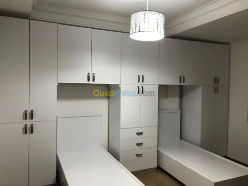 Placard /Dressing/ lit capitonné en 07j