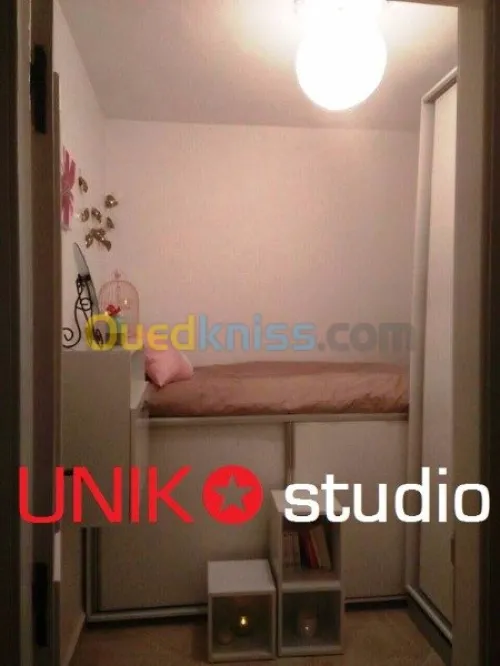 Placard /Dressing/ lit capitonné en 07j