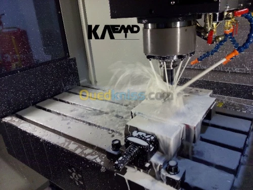 FABRICATION moule injection plastique 