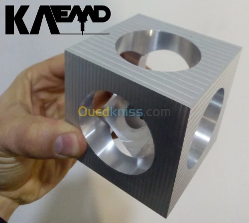 FABRICATION moule injection plastique 