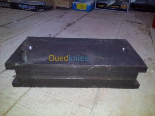 FABRICATION moule injection plastique 