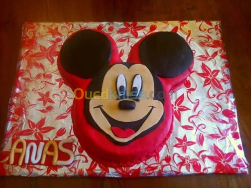 gâteau  d'anniversaire sur commande  