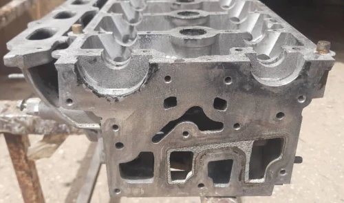 culasse de DACIA DUSTER 2015 Essence 16 valves