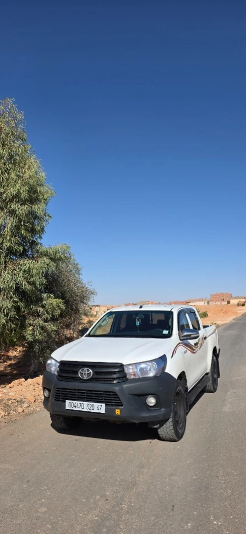 Toyota Hilux 2020 LEGEND SC 4x4