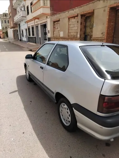 Renault 19 1995 0 Penture