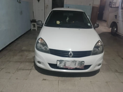 Clio Compis 2013 Bay bay