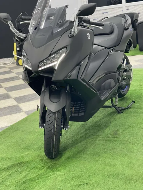 Yamaha Tmax 563 2025