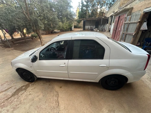 Dacia Logan 2011 
