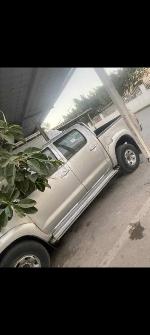 Toyota Hilux 2015 LEGEND DC 4x4