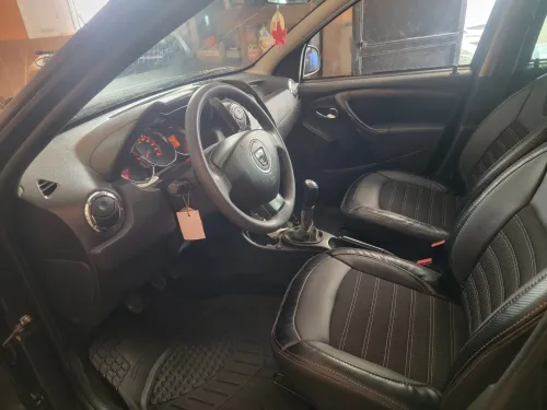 Dacia Duster 2015 