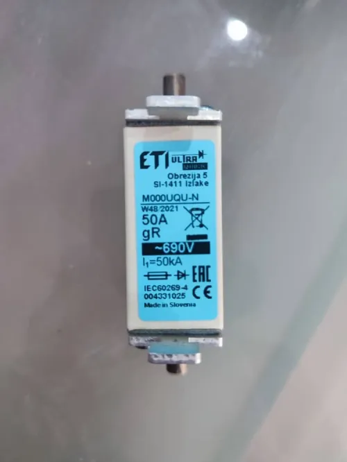 Fusible NH000 50A Ultra-rapide 690V