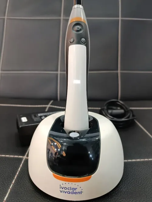 Lampe à polymériser Bluephase PowerCure + moteur endodontique TRI AUTO ZX2 morita