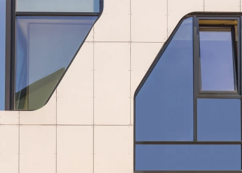 Panneaux HPL MEG ABET LAMINATI AVEC  SYSTÈME VISIBLE POUR FAÇADES VENTILEES