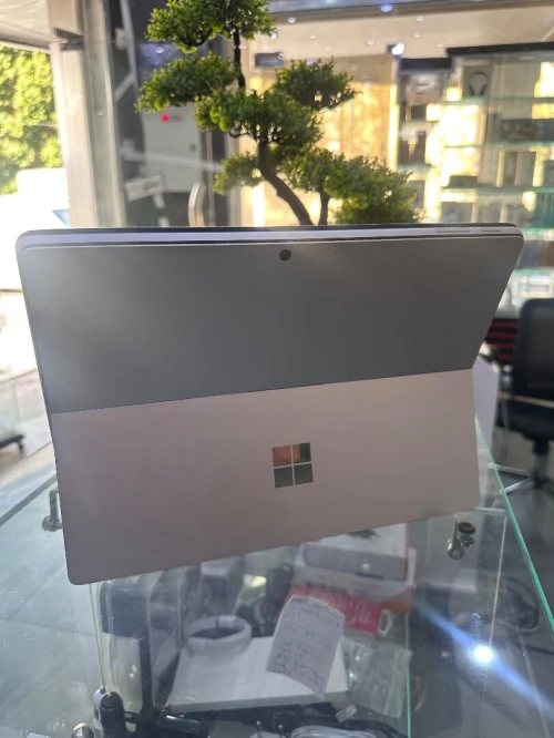 Microsoft Surface 11pro 1to 16go sdx10