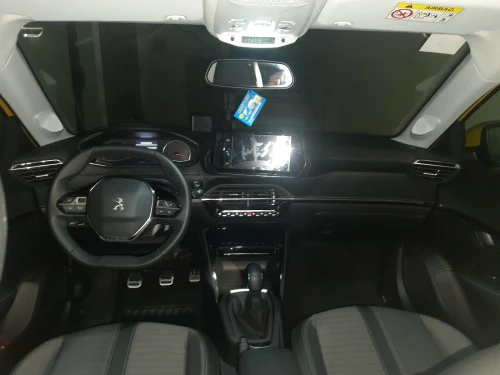 Peugeot 208 2022 Allure Pack