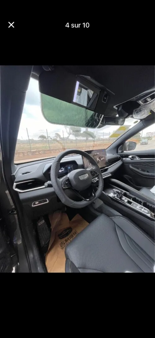 Geely Coolray 2025 Tt