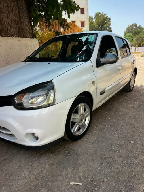 Renault Clio Campus 2015 Bye bye 4