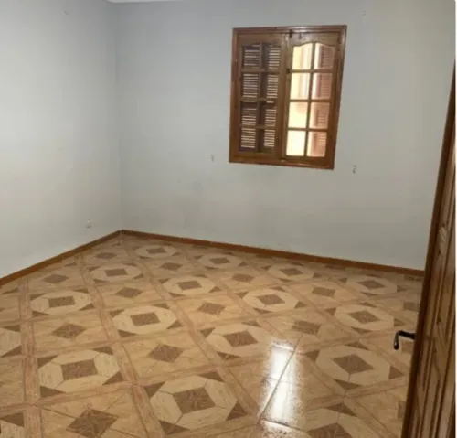 Location Appartement Niveau de villa F5 Alger Bouzareah