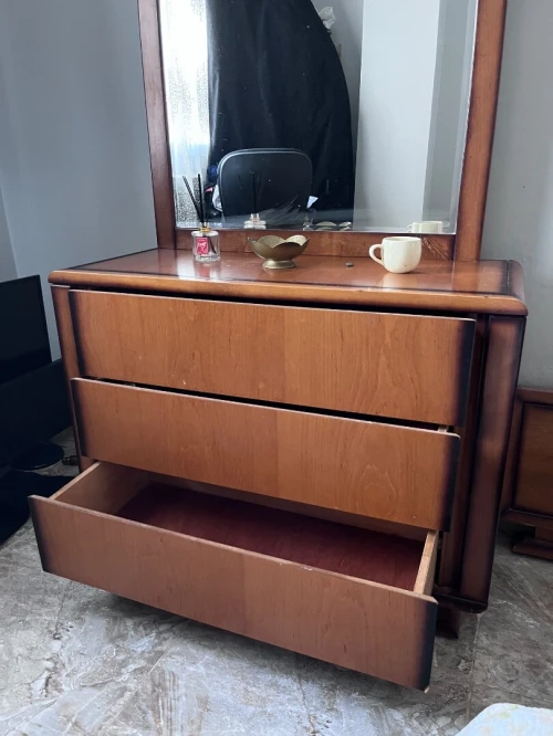 Chambre a coucher bois hêtre 