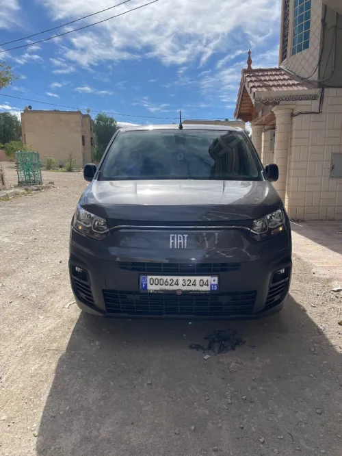 Fiat Doblo 2024 Talyani 3place